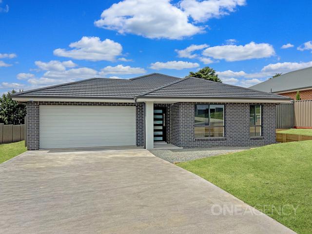 21 McGrath Place, NSW 2580