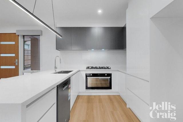 2/12 Esmale Street, VIC 3041