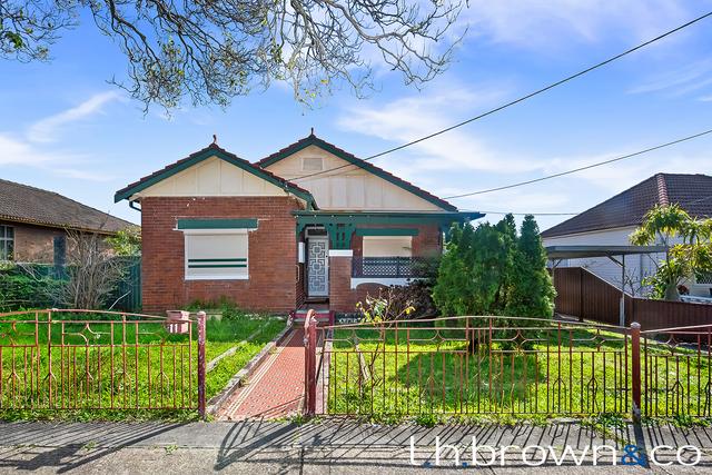 11 Lucerne St, NSW 2192