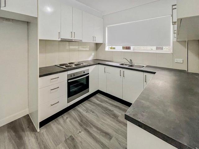 1/30-32 Orpington Street, NSW 2131