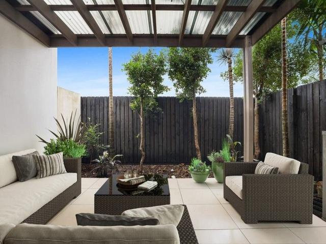 43 The Gardenway, QLD 4226