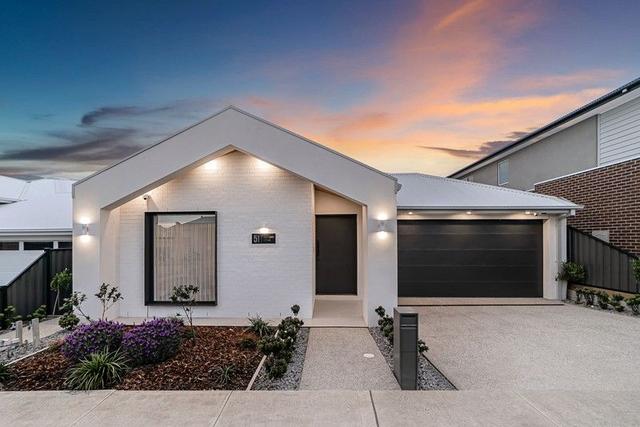 51 Xenolith Drive, VIC 3064