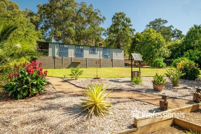 5 Charles Parade, VIC 3799