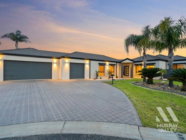 13 Shannon Court, VIC 3730