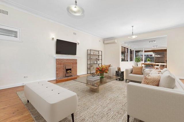 16 Duchess Avenue, NSW 2046