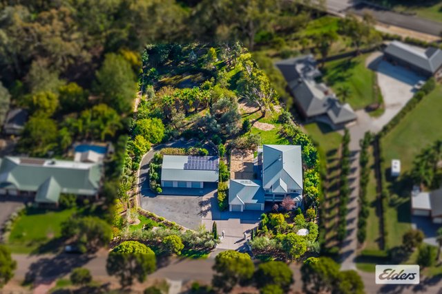 10 Innisfree Drive, VIC 3690