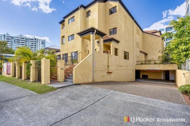 2/143 Frank Street, QLD 4215