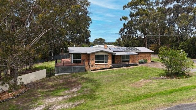 52 Waddell Road, VIC 3351