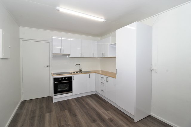 Unit 1/24 Alice St, QLD 4825