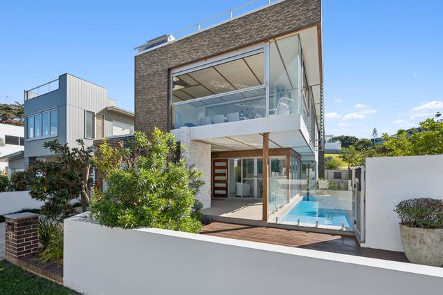 7 Oceanfront Drive, NSW 2450