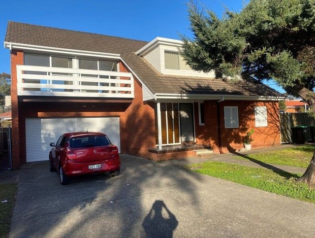 1 Lehmann Ave, NSW 2170