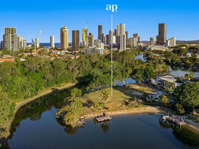 90C Savoy  Drive, QLD 4218