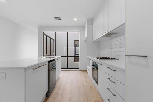 3 John McKinna Circuit, SA 5017