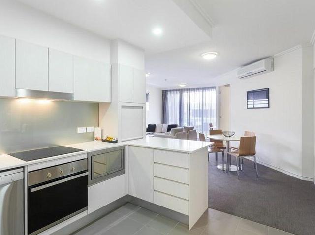205/35 Peel Street, QLD 4101
