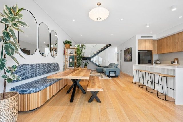 1/2 Karoo Street, WA 6151