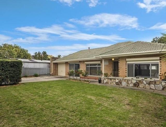 2 Parkwood Grove, SA 5087