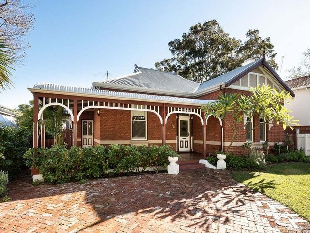 15 Langsford Street, WA 6010