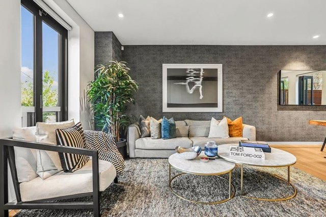 2/4 Renny Lane, NSW 2021