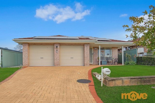 4 Webb Place, NSW 2566