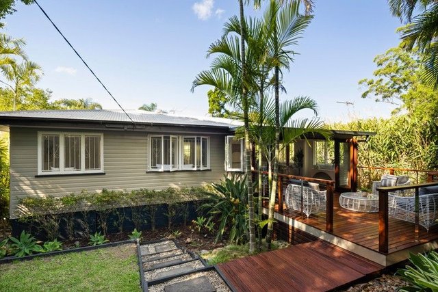 22 Sapphire Street, QLD 4121