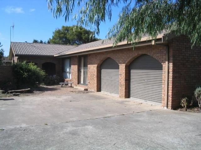 2 Newry Court, VIC 3280