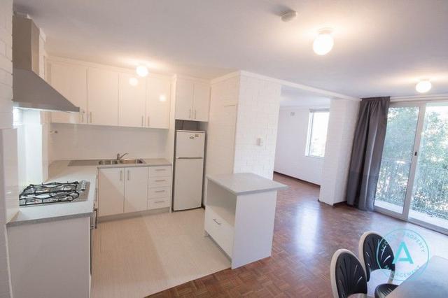 18/32 Cambridge Street, WA 6007