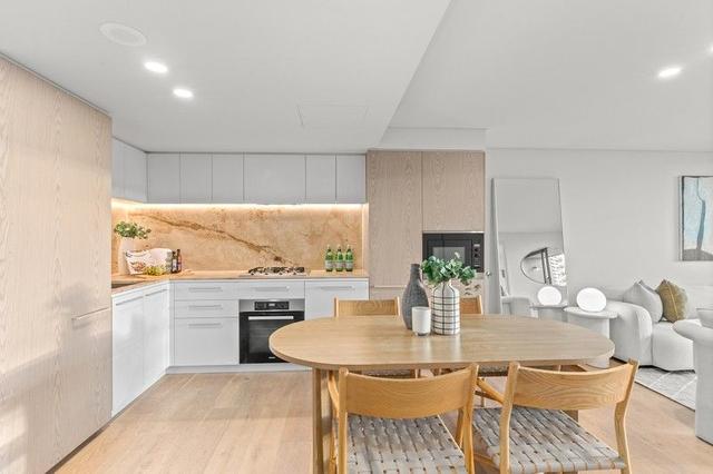 1103/226 Victoria  Street, NSW 2011