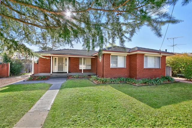 83 Thirlmere Way, NSW 2573