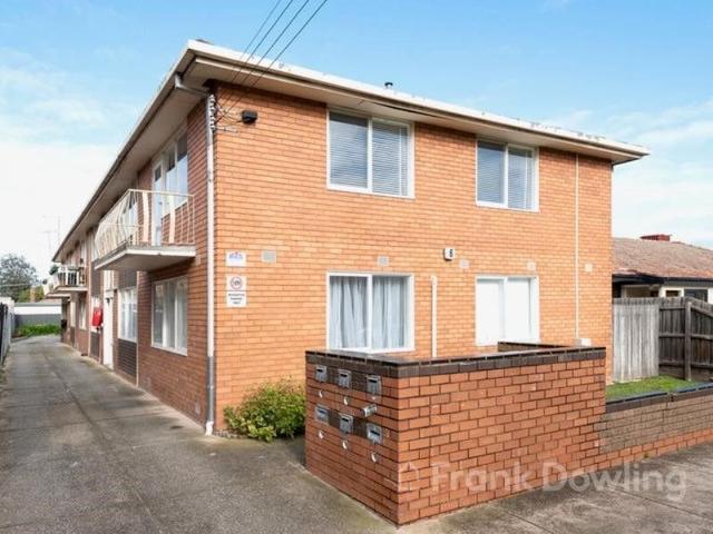 4/6 McColl Court, VIC 3055