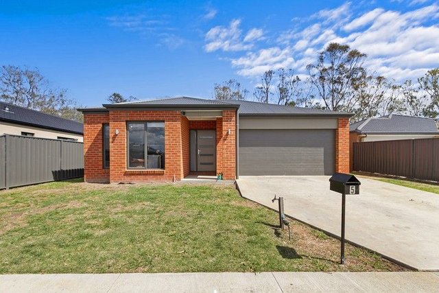 5 Freitag Court, VIC 3862
