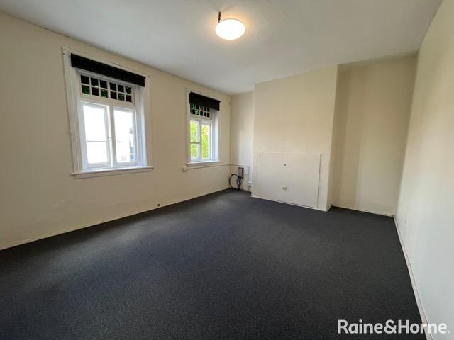 302 Auburn Street, NSW 2580