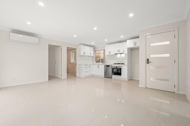 20a Sumner Circuit, NSW 2260