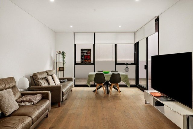 109/3 Garrigarrang Avenue, NSW 2217