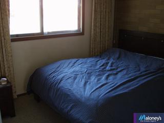 Bedroom (2007-03-13)