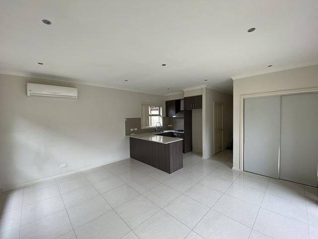 4/84-86 Henty Street, VIC 3073