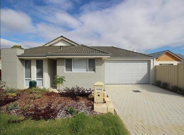 1/18 Munja Way, WA 6061