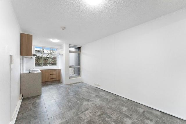 18/13 Waine Street, NSW 2010