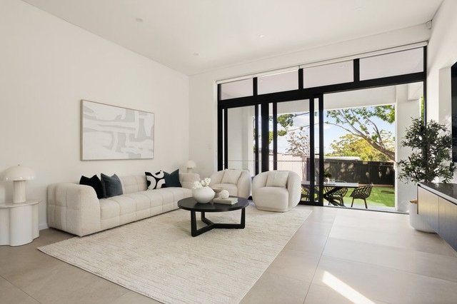 60b Canarys Road, NSW 2196