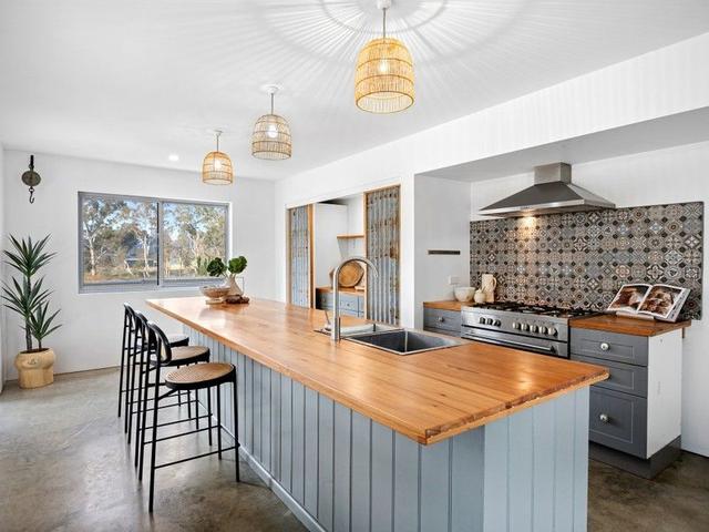 1 Bainbridge Way, VIC 3714