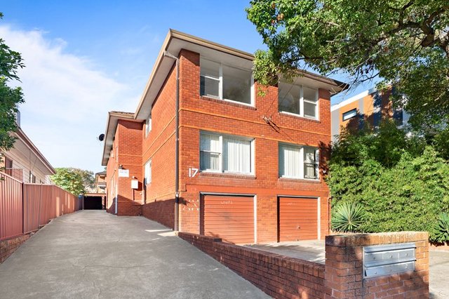 4/17 Hillard St, NSW 2195