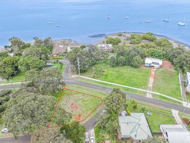 163 Canaipa Point Drive, QLD 4184