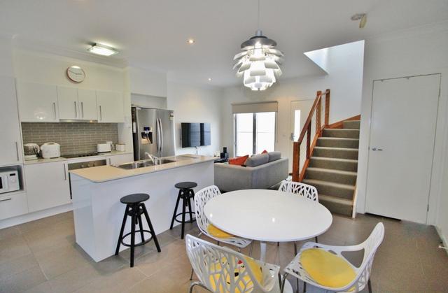 2/100 Broadway Street, QLD 4152