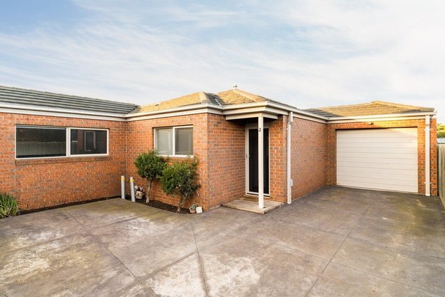 2/105 Merton Street, VIC 3028