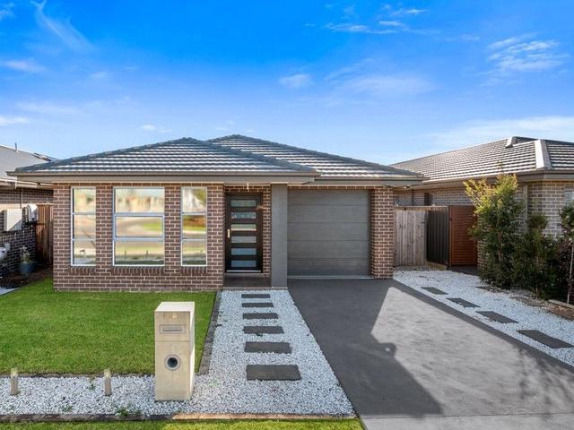 25 Charbray Loop, NSW 2570