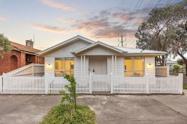 55 Dunstan Avenue, VIC 3056