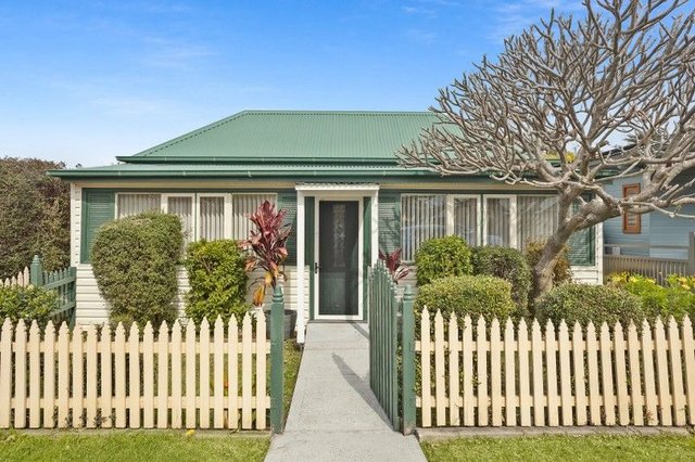 105 Mount Keira Rd, NSW 2500