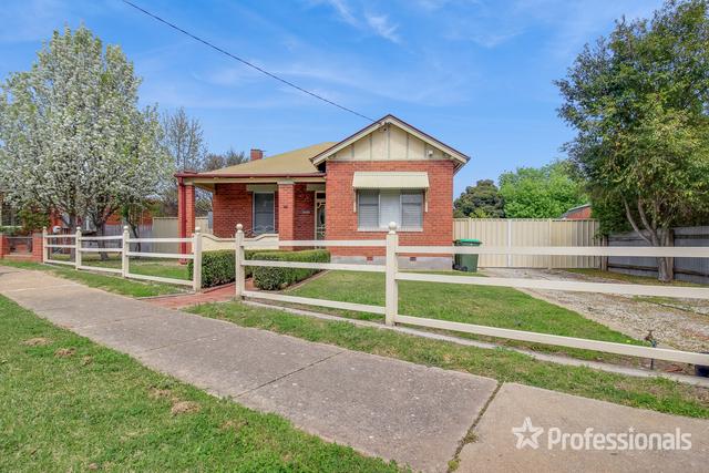 42 Meurant Avenue, NSW 2650