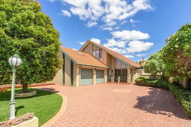 13 Blaxland Place, VIC 3038