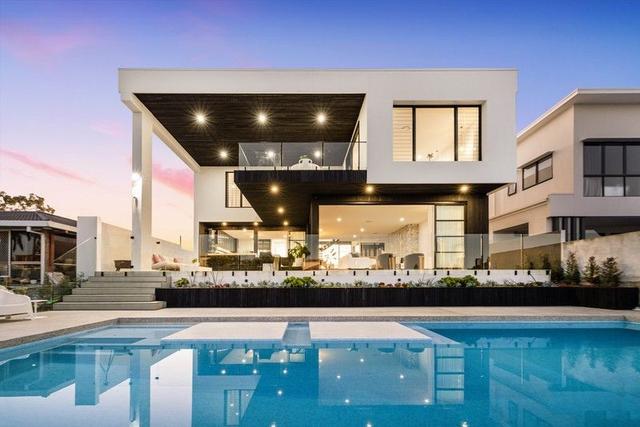 10 Rio Vista Boulevard, QLD 4218