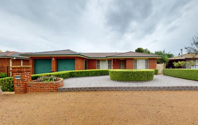 4 Websdale Drive, NSW 2830